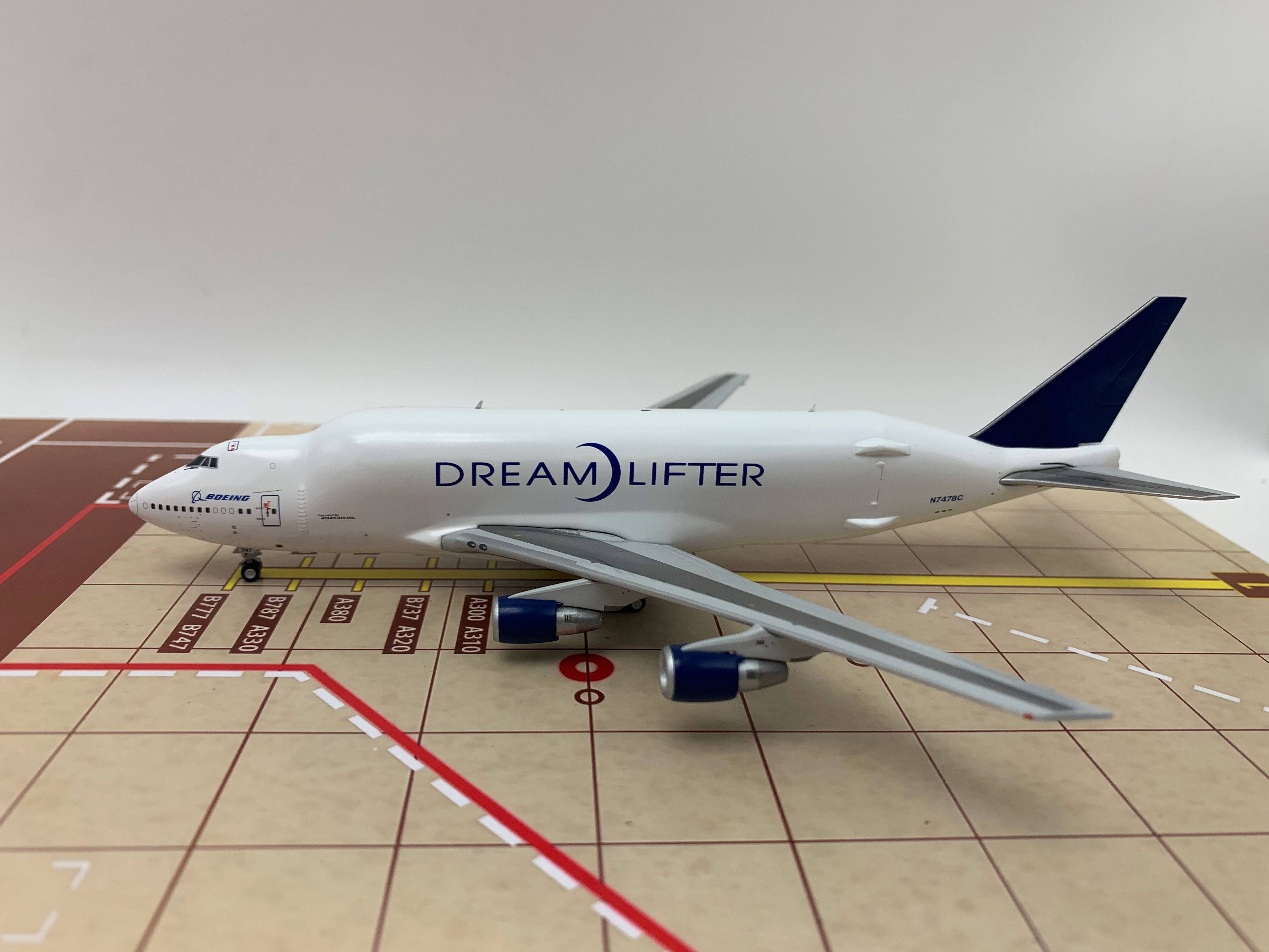 BOEING 747 Dream lifter モデルプレーン