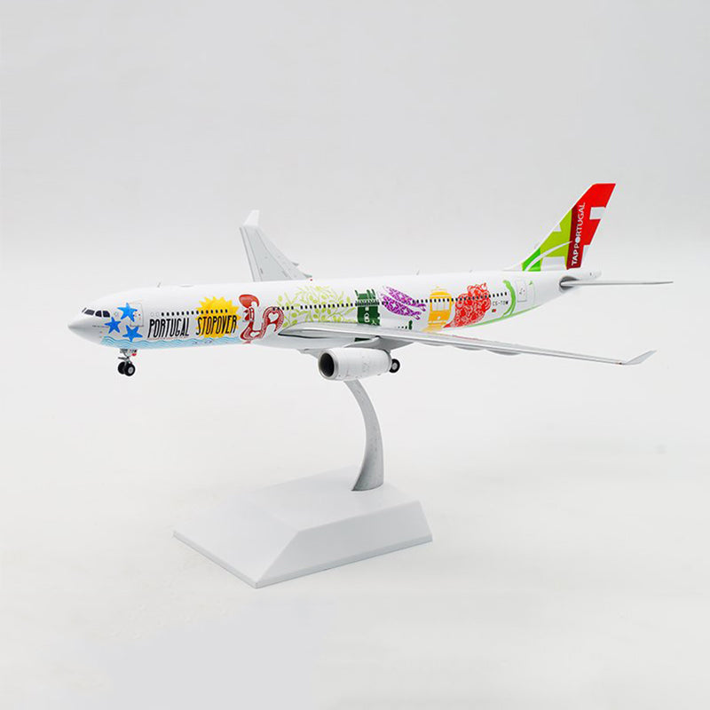 1:200 TAP Air Portugal A330-300 CS-TOW Airplane Model