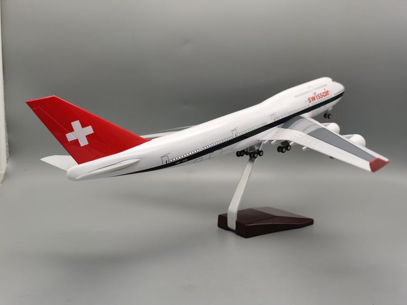 1:150 Swissair Boeing 747-400 Airplane Model