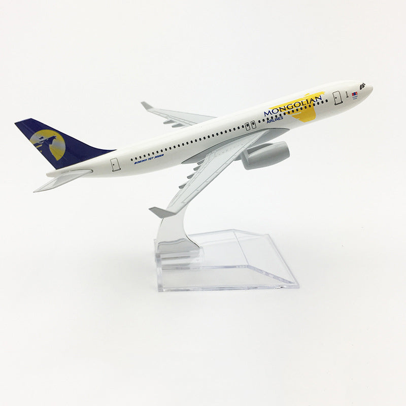 mongolian airlines boeing 767 1:400