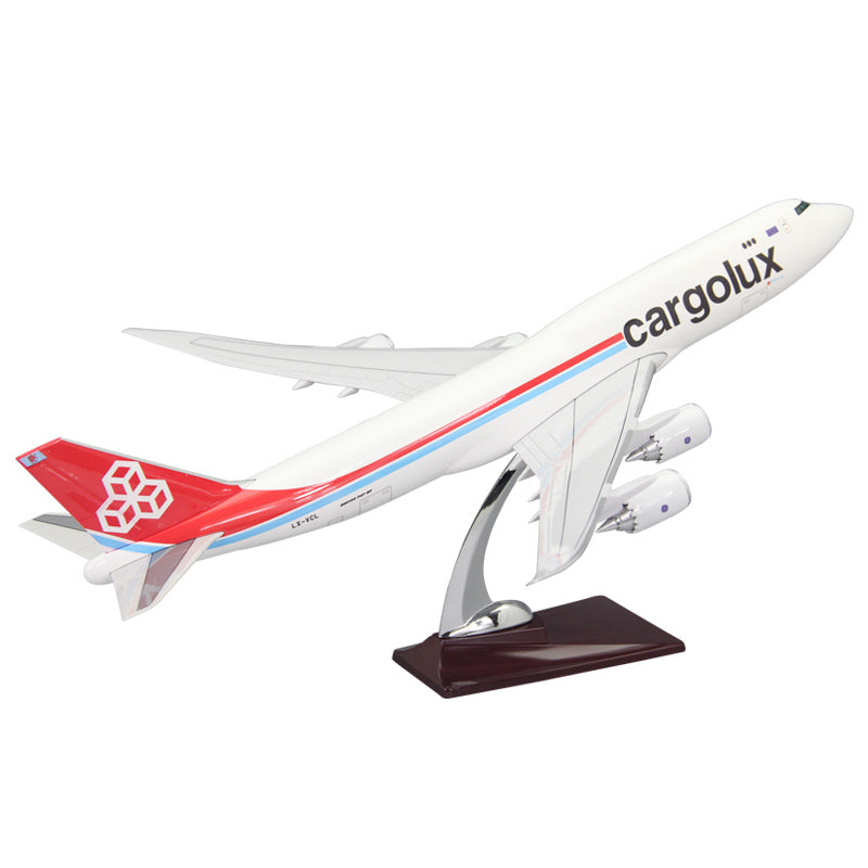 1:150 Cargolux B747-8F Model Airplane