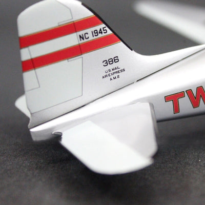 1:100 TWA DC-3 Airplane Model
