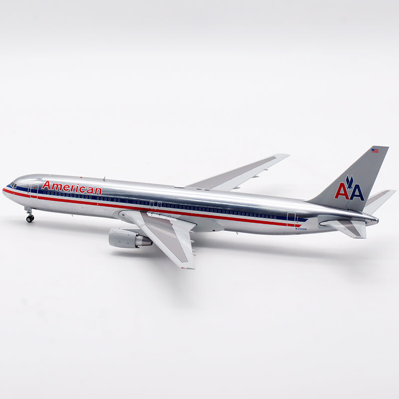 1:200 alloy aircraft model American Airlines Boeing B767-300ER N374AA