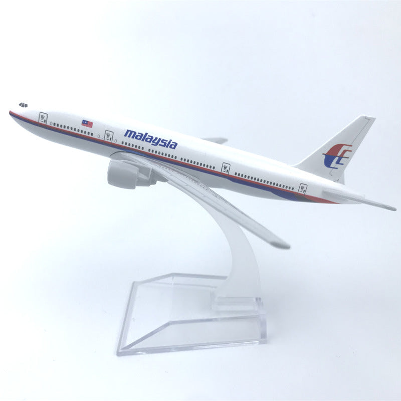 malaysia airlines boeing 777 airplane model