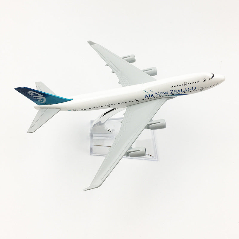 air new zealand boeing 747 model airplane