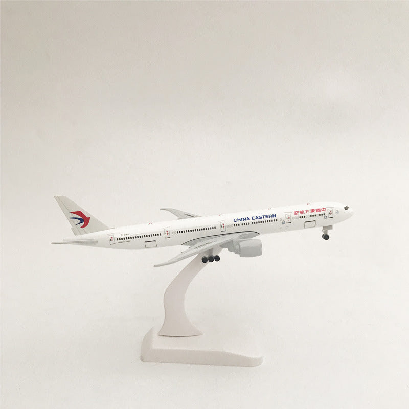 1:400 China Eastern Airlines B777 Airplane Model