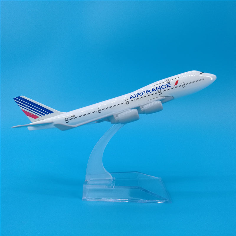 1:400 Air France B747 Airplane Model