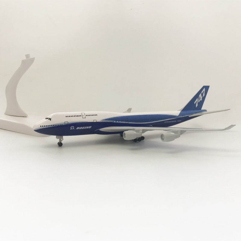 1:400 Prototype B747-400 Airplane Model