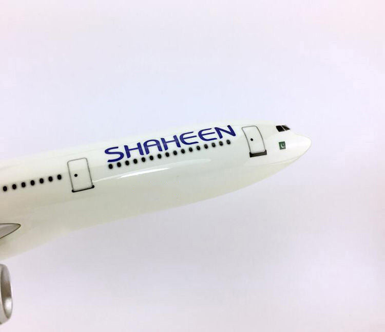 1:176 pakistan shaheen airlines airbus a330 airplane model decoration & gift