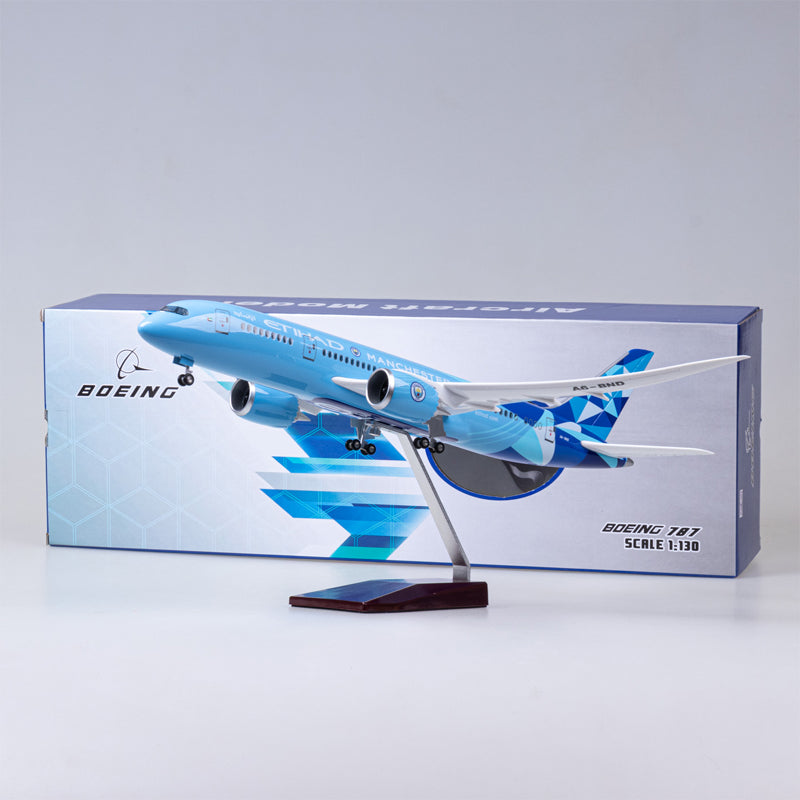1:130 Etihad Airways B787 Model Airplane