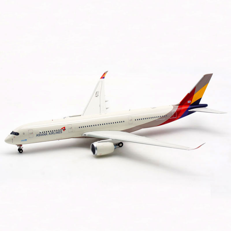 1:200 Asiana Airlines Airbus A350-900 HL7771 Model Airplane