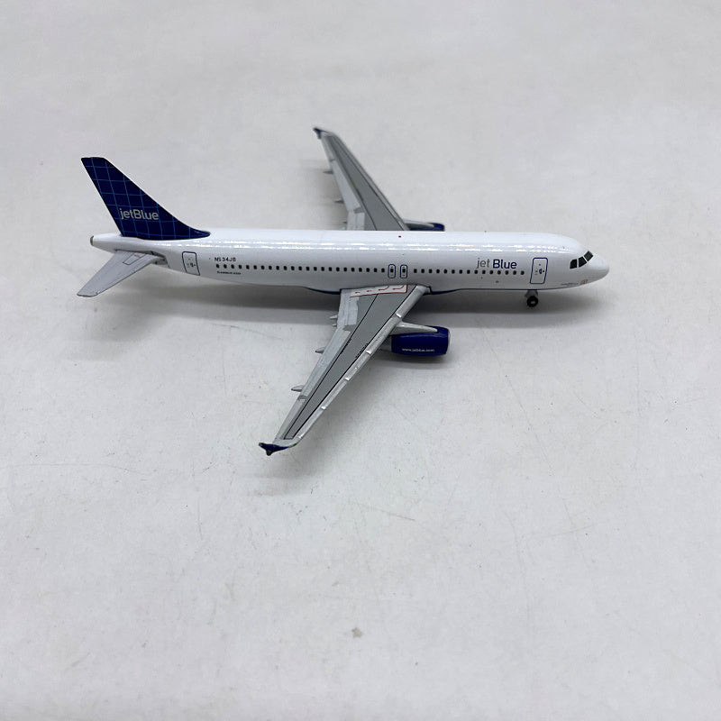 1:500 JetBlue Airways A320-200 Model Airplane