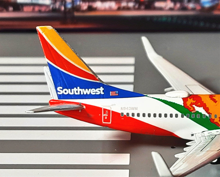 1:400 Southwest Airlines B737-700 Model Airplane