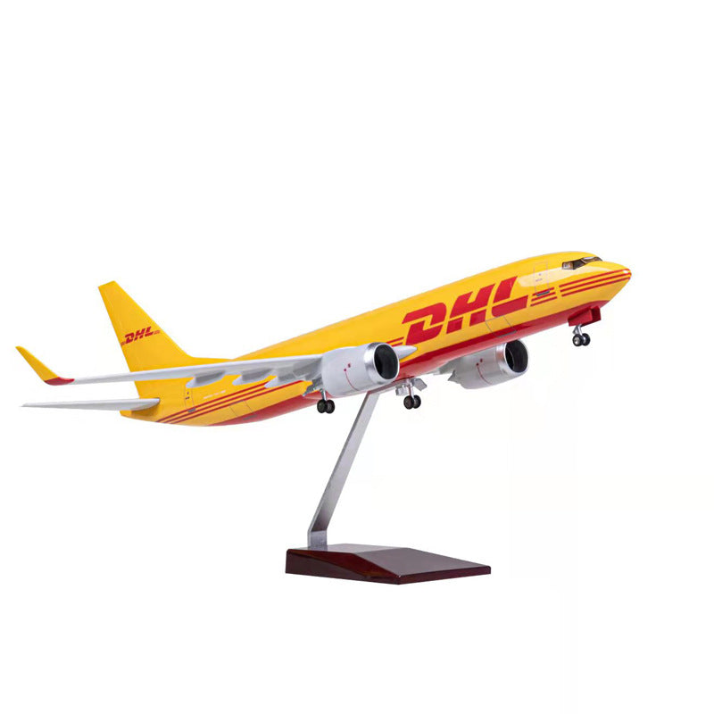 1:85 DHL Boeing 737-800 Airplane Model