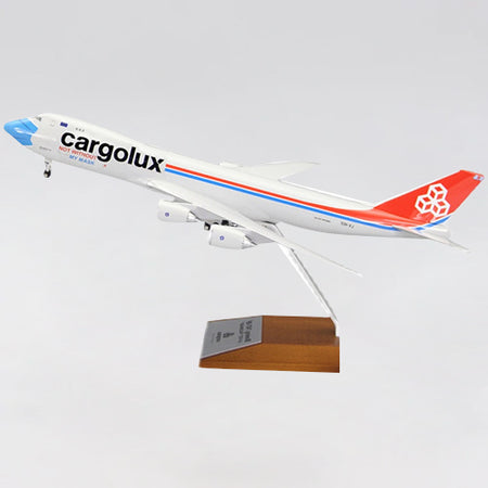 1:200 Cargolux B747-8F Model Airplane