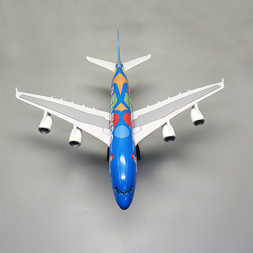1:160 Emirates A380 Airplane Model