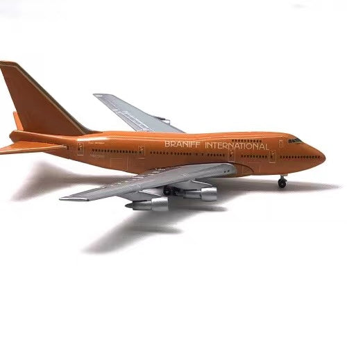 1:400 Braniff International Airlines 747SP-27 Diecast Airplane Model