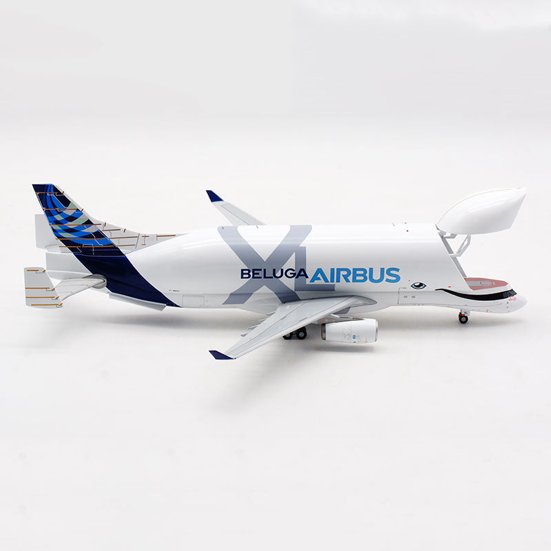 1:200 Beluga A330-743L F-WBXL Airplane Model