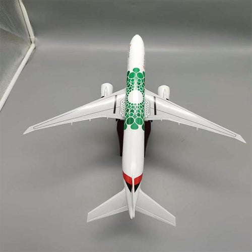 Wing: Emirates Expo B777-300 Airplane Model