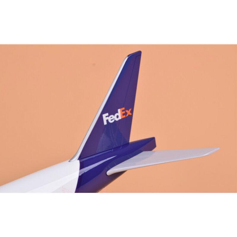 1:150 fedex boeing 777 airplane model 18” decoration & gift