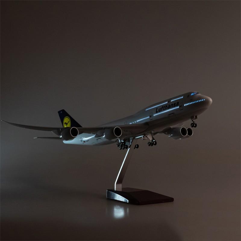 1:160 lufthansa boeing 747-8 airplane model 18” decoration & gift