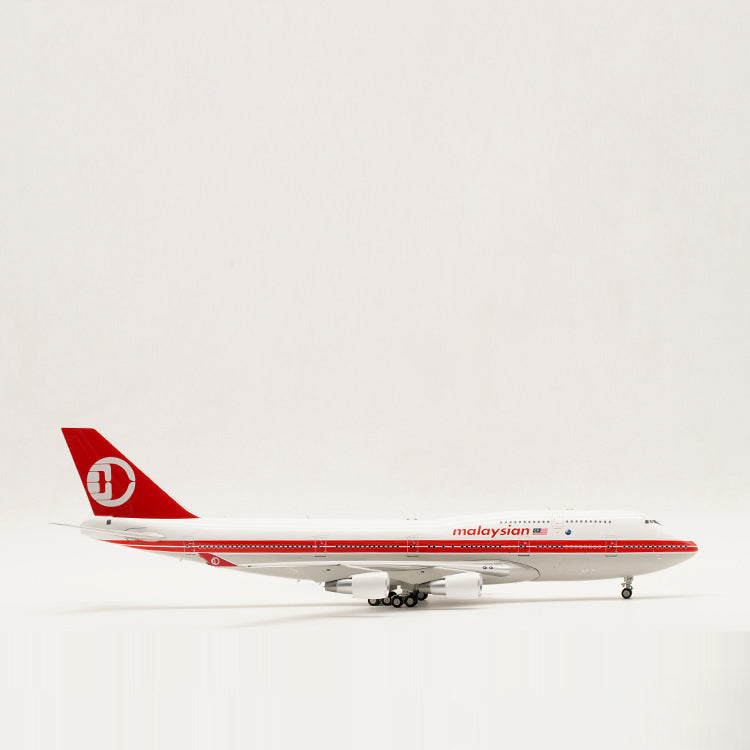 1:200 Malaysia Airlines B747-400 9M-MPP Airplane Model