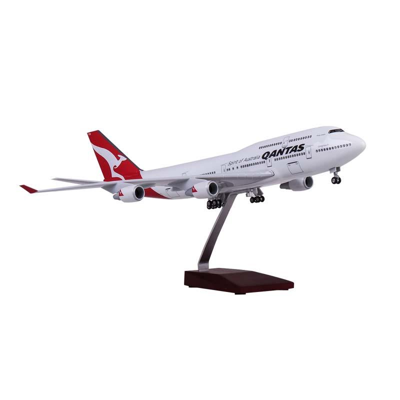 1:150 qantas airlines boeing b747 airplane model 18” decoration & gift