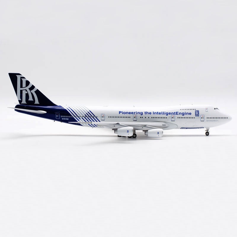 1:200 Rolls-Royce B747-200 N787RR Airplane Model