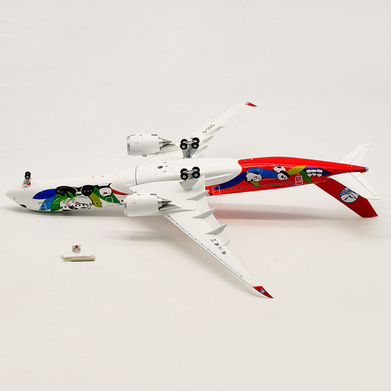 1:200 Sichuan Airlines Panda A350-900 B-301D Airplane Model