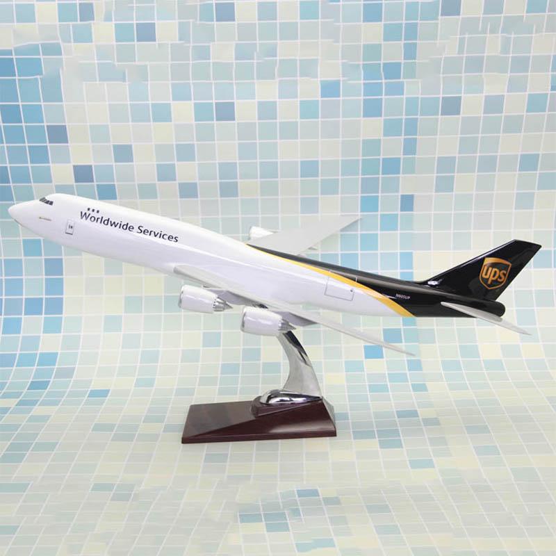 1:150 ups airlines b747-400 airplane model 18” decoration & gift