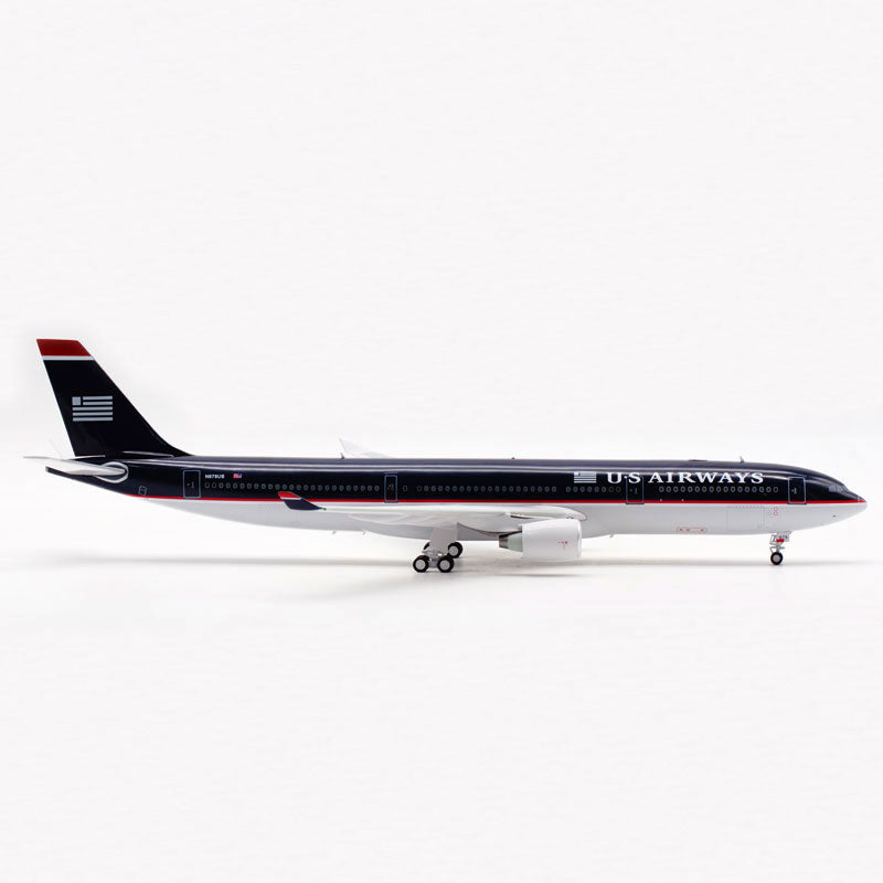1:200 US Airways A330-300 N678US Airplane Model