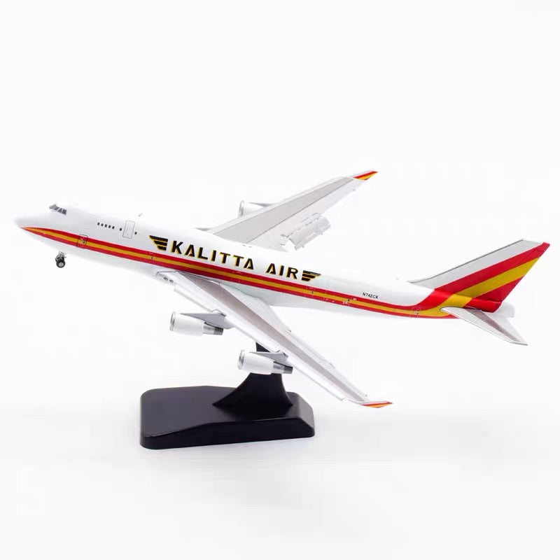 1:400 Kalitta 747-400 Diecast Airplane Model